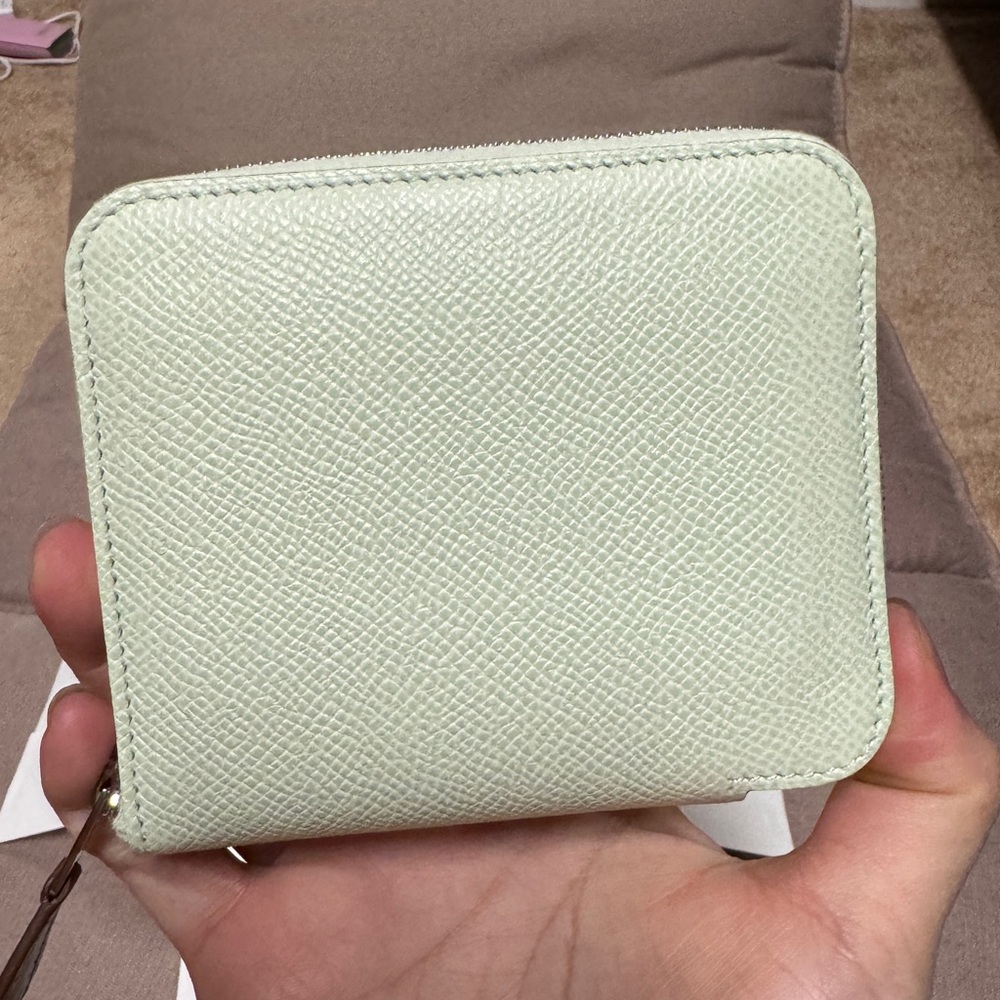 Hermes Silk in Compact Wallet Vert Fizz